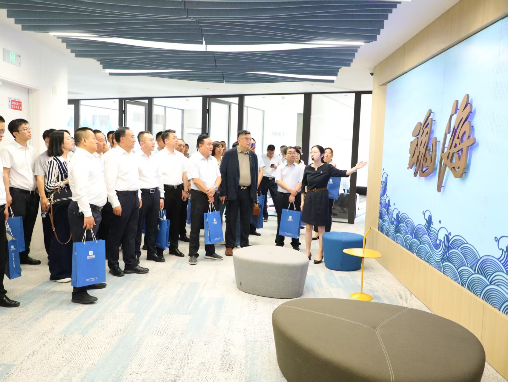 庆阳市律协班子成员及律所主任领导力提升专题培训班成功举办